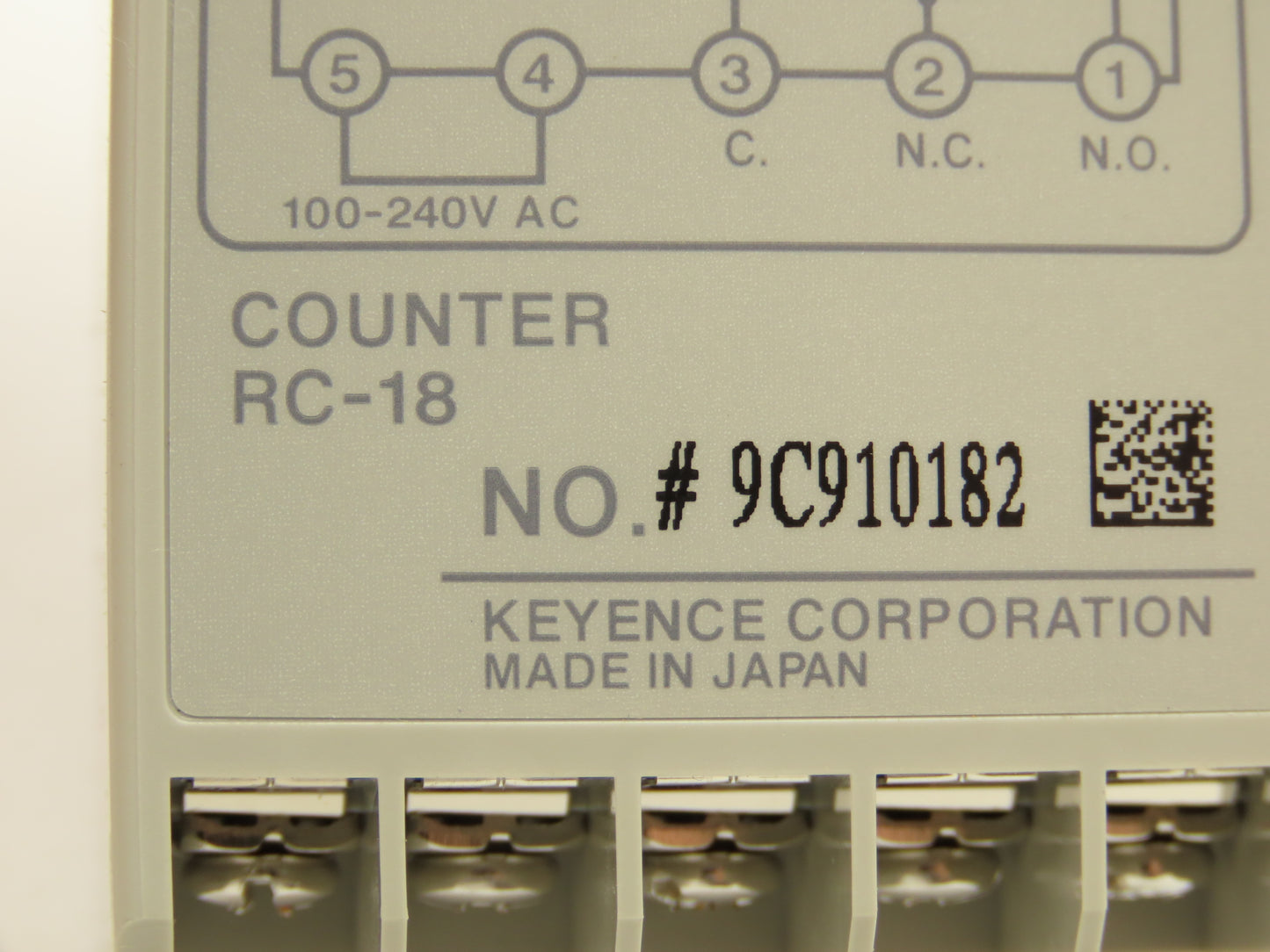 Keyence RC-18 Digital Preset Counter 4-Digit LED 100-240VAC
