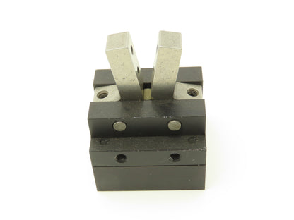 Arthur Russell UniPlace DP-IF Pneumatic Gripper Pickup Head 2-Finger