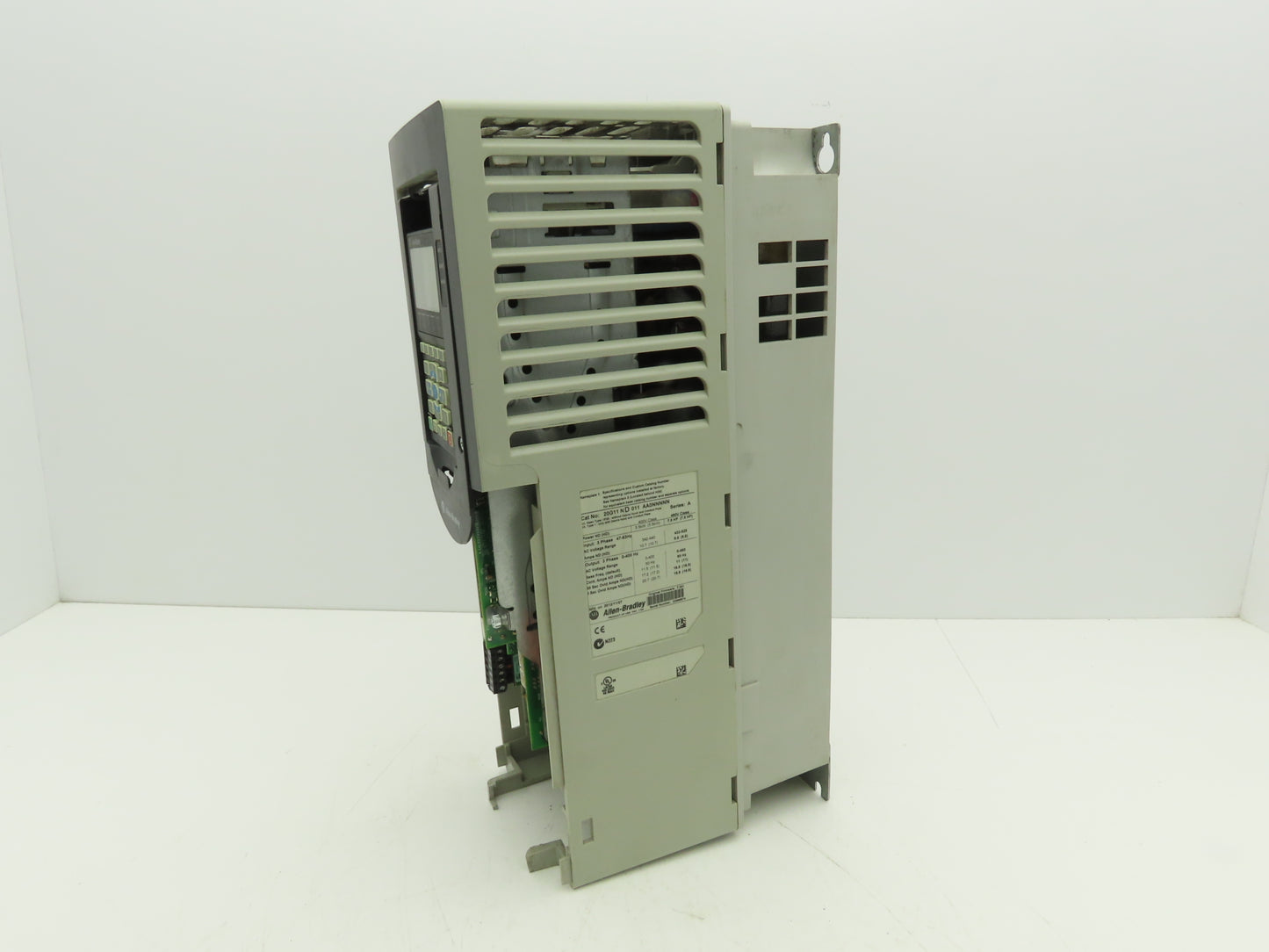 Allen Bradley 20G11ND011AA0NNNNN PowerFlex 755 AC Drive 480V 14A 7.5HP Series A