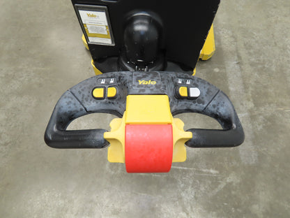 Yale MSW025 Walk Behind Pallet Lift Truck 2500lbs 24V Straddle Stacker 284H 2015