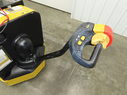 Yale MSW025 Walk Behind Pallet Lift Truck 2500lbs 24V Straddle Stacker 284H 2015