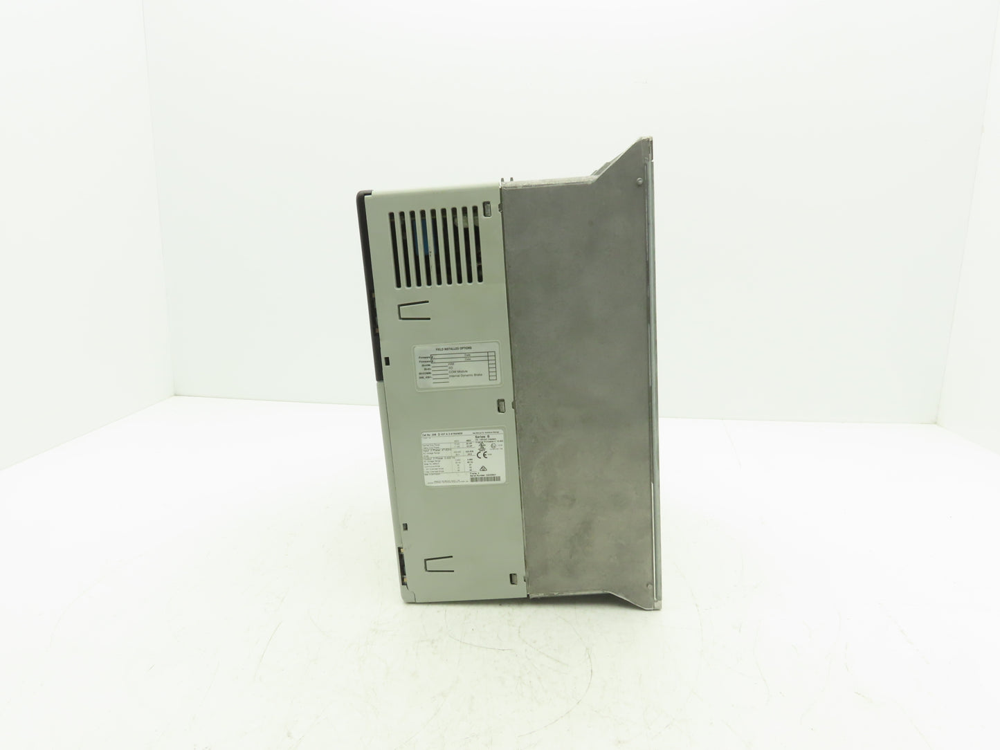 Allen Bradley 20BD027A3AYNAND0 PowerFlex 700 VFD AC Drive 480V 20HP Ser B