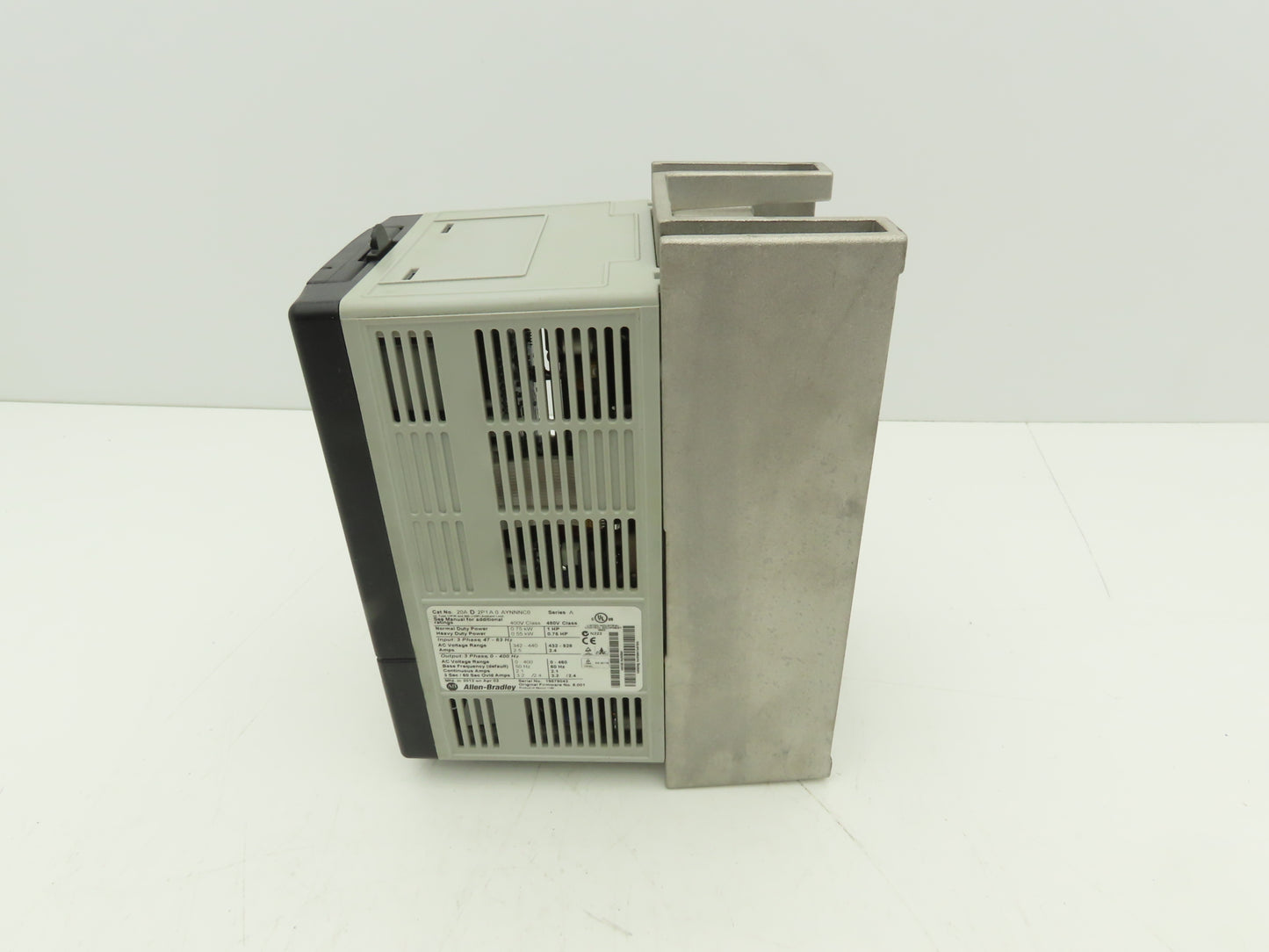 Allen Bradley 20AD2P1A0AYNNNC0 PowerFlex 70 Variable AC Drive VFD 1Hp 480V 3PH