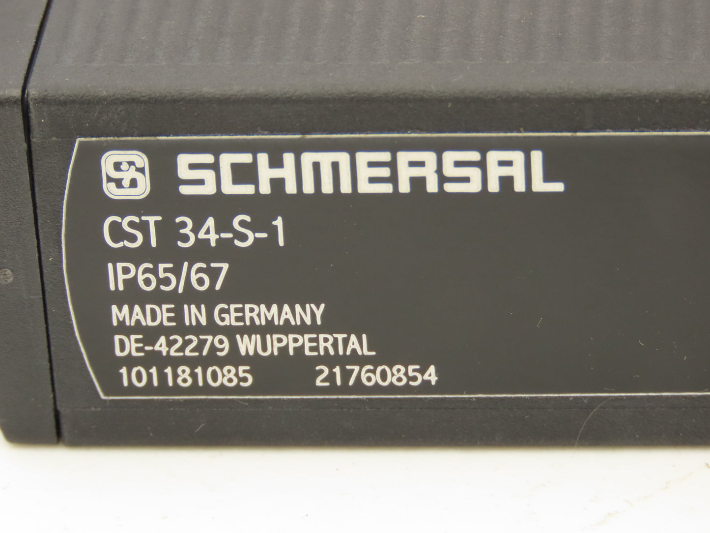 Schmersal CST 34-S-1 Magnet Safety Sensor Non Contact 101181085