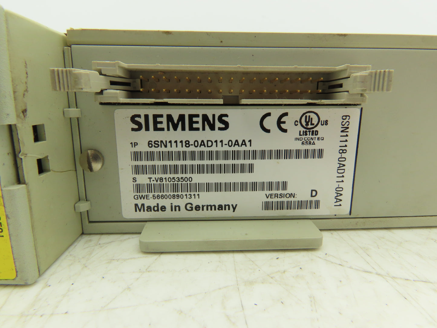 Siemens 1P 6SN1123-1AA00-0CA1 SIMODRIVE Servo Drive LT Module 6SN1118-0AD11-0AA1