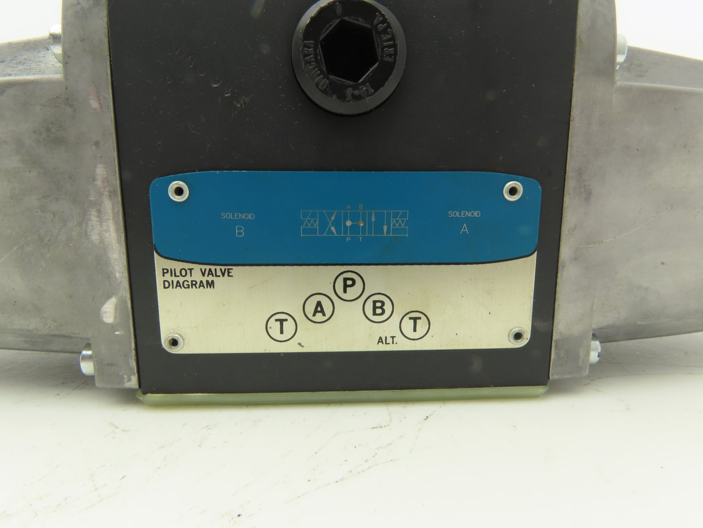 Eaton Vickers DG4S4-010C-50 Directional Hydraulic Pilot Solenoid Valve 115VAC