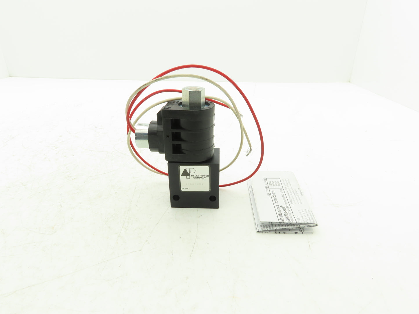 Delta Power 85005021 Hydraulic Power Solenoid Valve 110VAC 3/8" NPT Ports