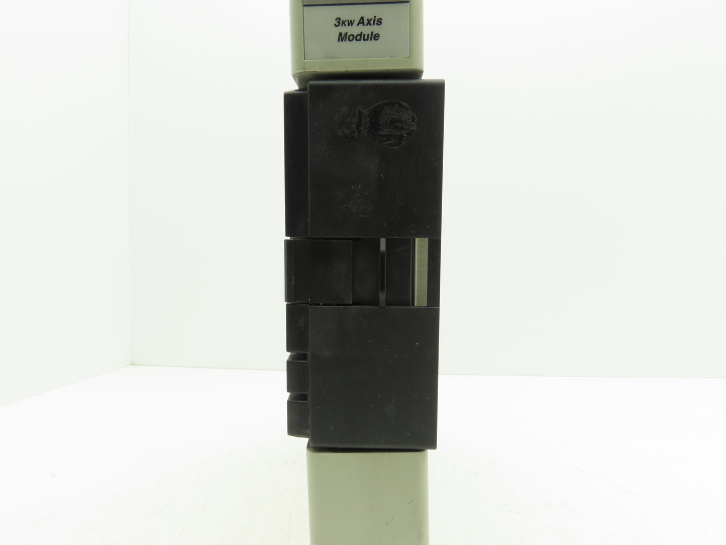 Allen Bradley 1394-AM04 Servo 3kW Axis Module 530/680V 1Ph In 310/390V 3Ph Out