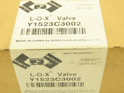 Ross Y1523C3002 Pneumatic L-O-X Lock Out Valve 20 Bar 3/8" FNPT 3/4" NPT Exhaust