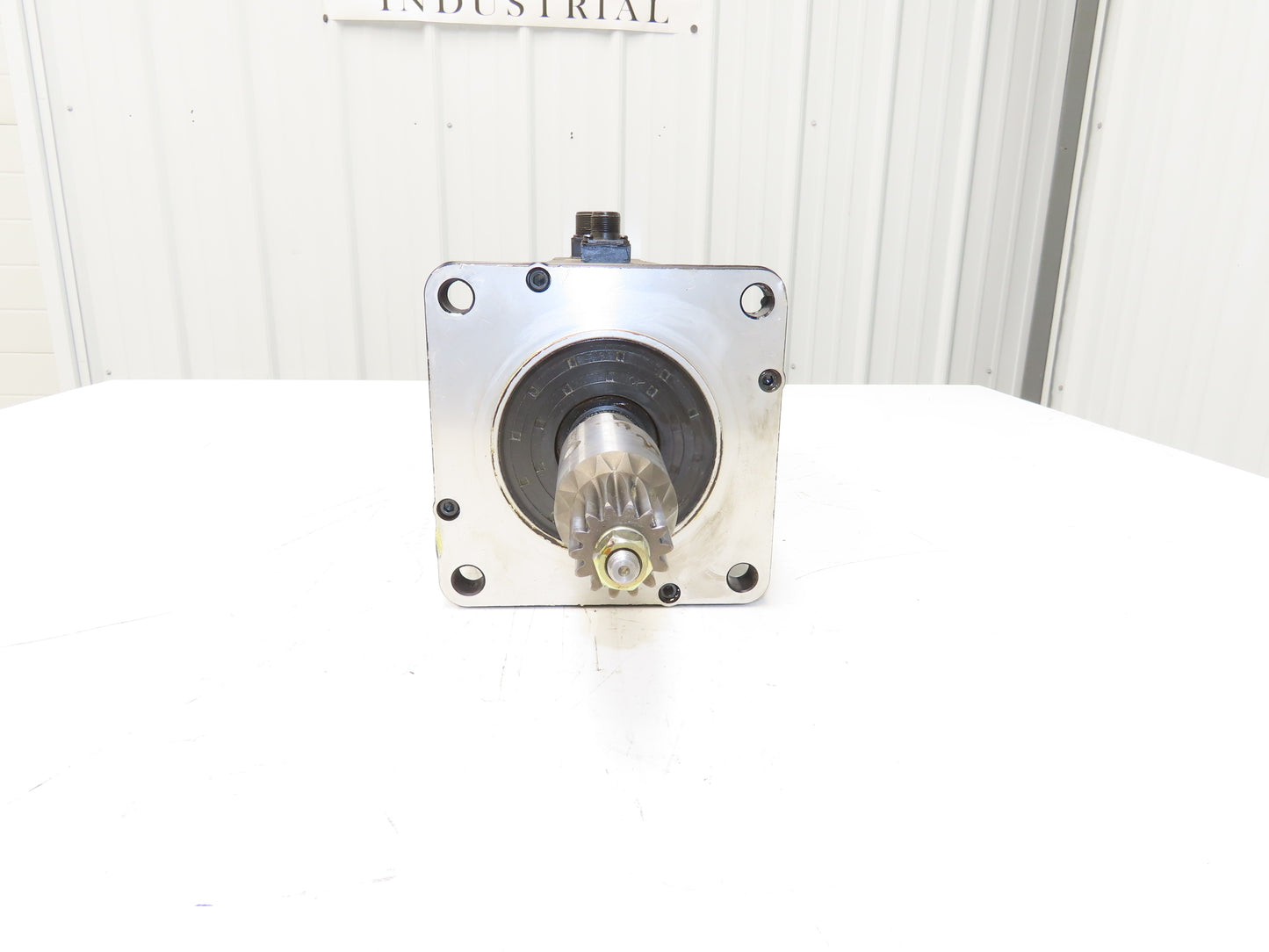 Fanuc A06B-0148-B675 AC Servo Motor 4.4Kw 132V 3000RPM Encoder A8600360T201