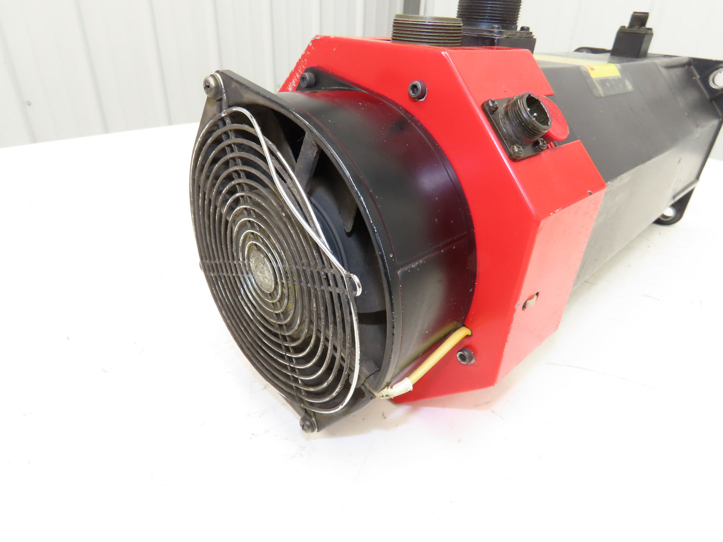 Fanuc A06B-0502-B855 AC Servo Motor 23Nm 146V 2000RPM Pulse Coder A860-0346-T141