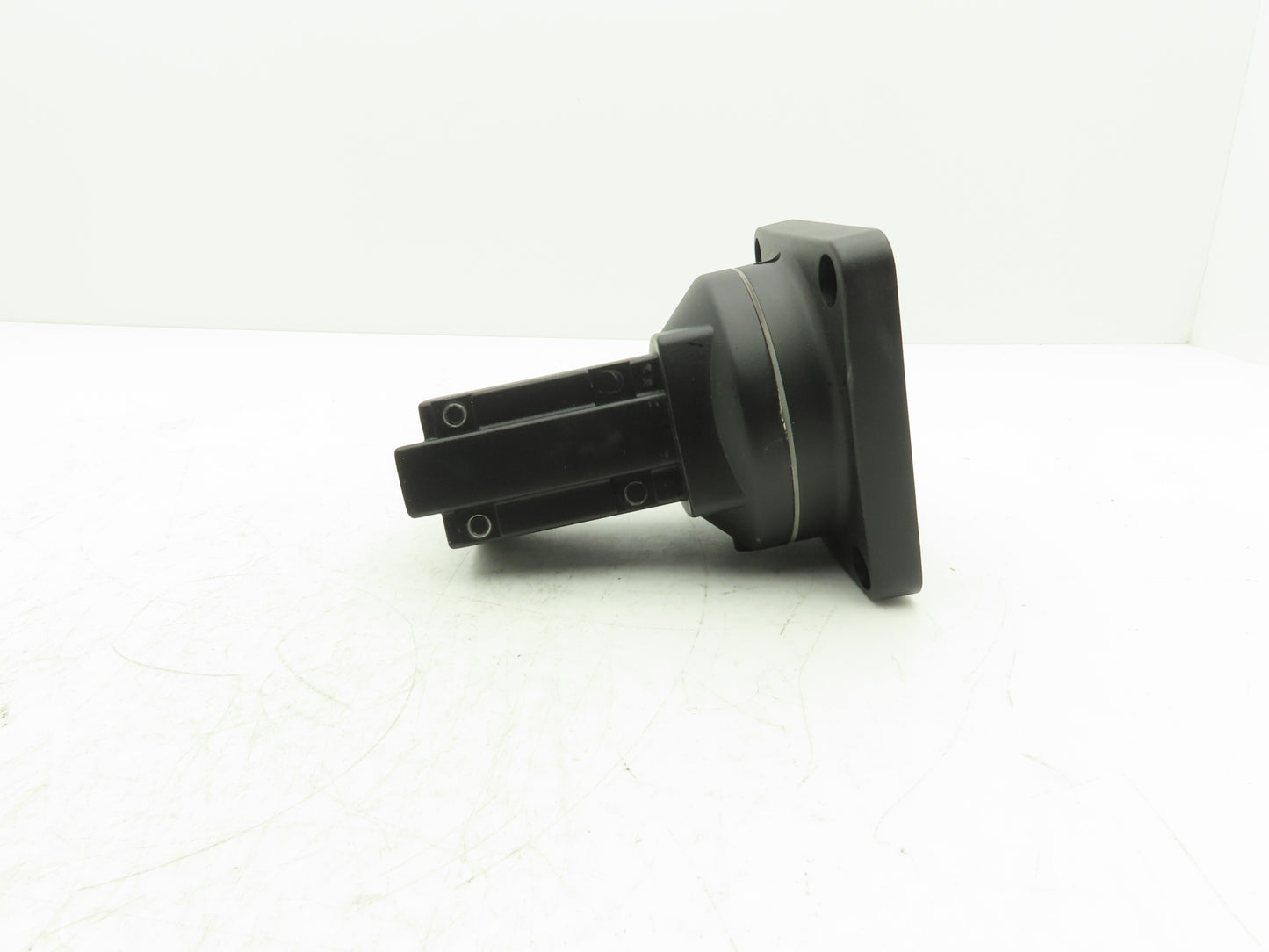 Hoffman S2MRB Rotary Base HMI Support Arm 5 x5 x 6.69 Aluminum