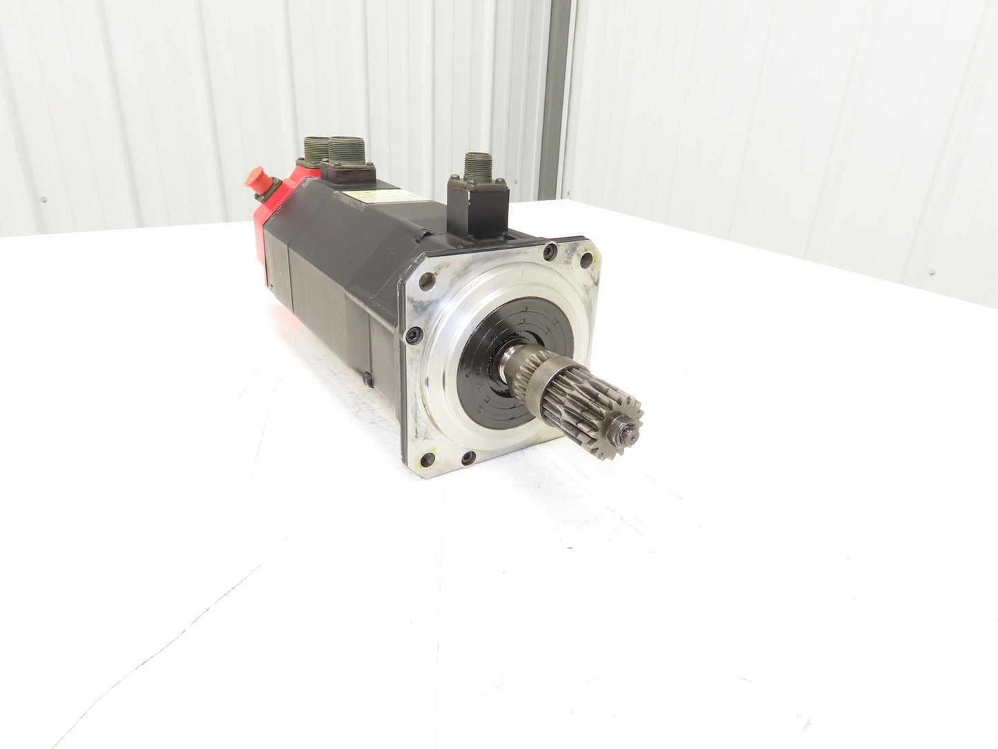 Fanuc A06B-0314-B155 5S AC Servo Motor 2000 RPM 126V 3PH Encoder A860-0346-T141
