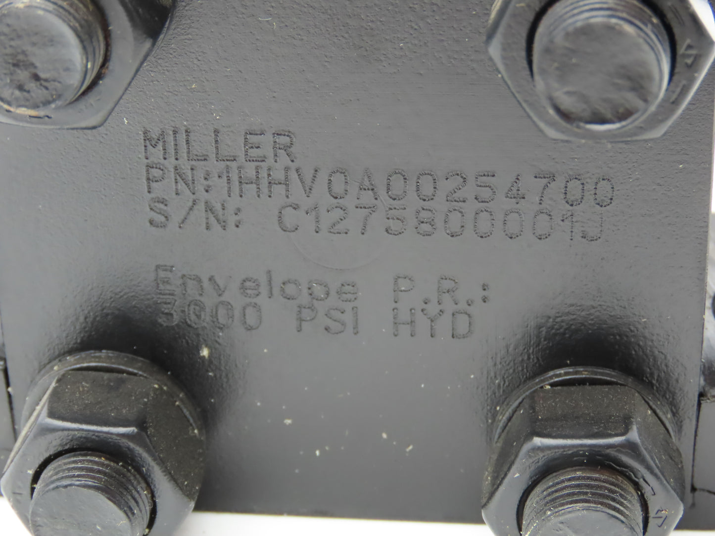 Miller 1HHV0A00254700 Hydraulic Cylinder 2" Bore x 2.00" Stroke Thread 20mm-1.75