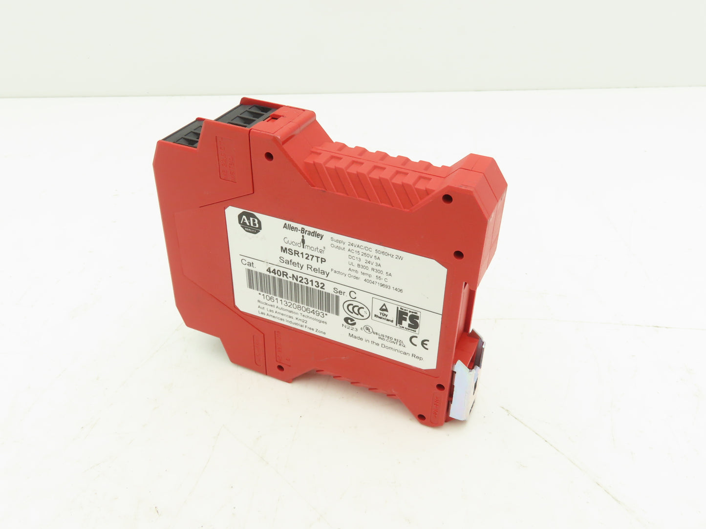 Allen Bradley 440R-N23132 Guardmaster Safety Relay Module 24V