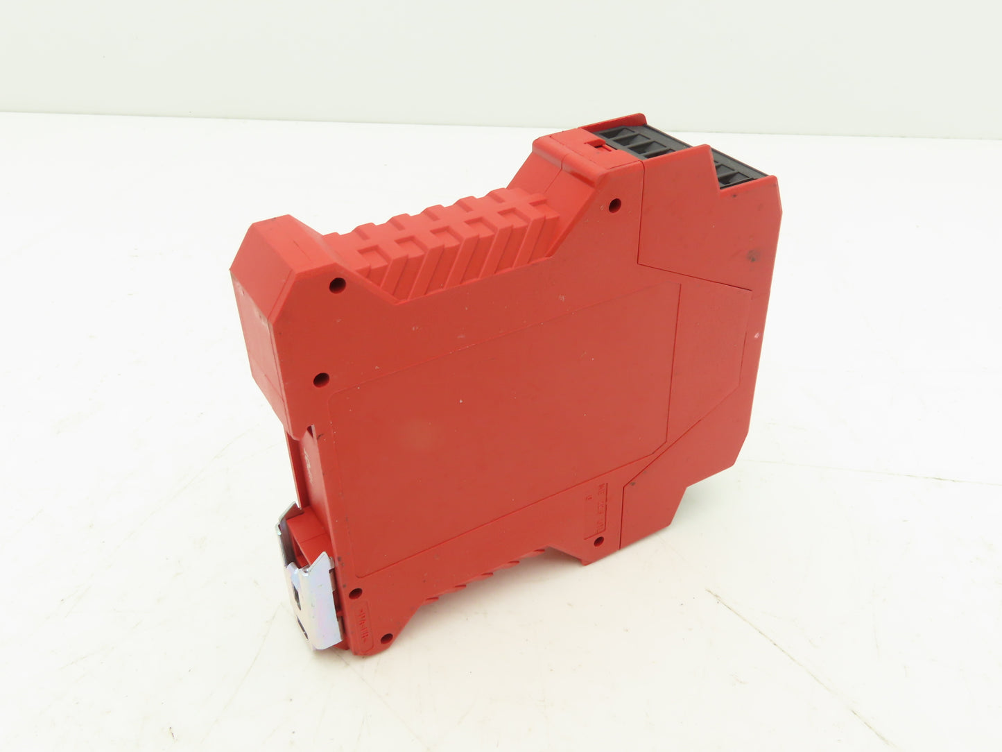 Allen Bradley 440R-N23132 Guardmaster Safety Relay Module 24V