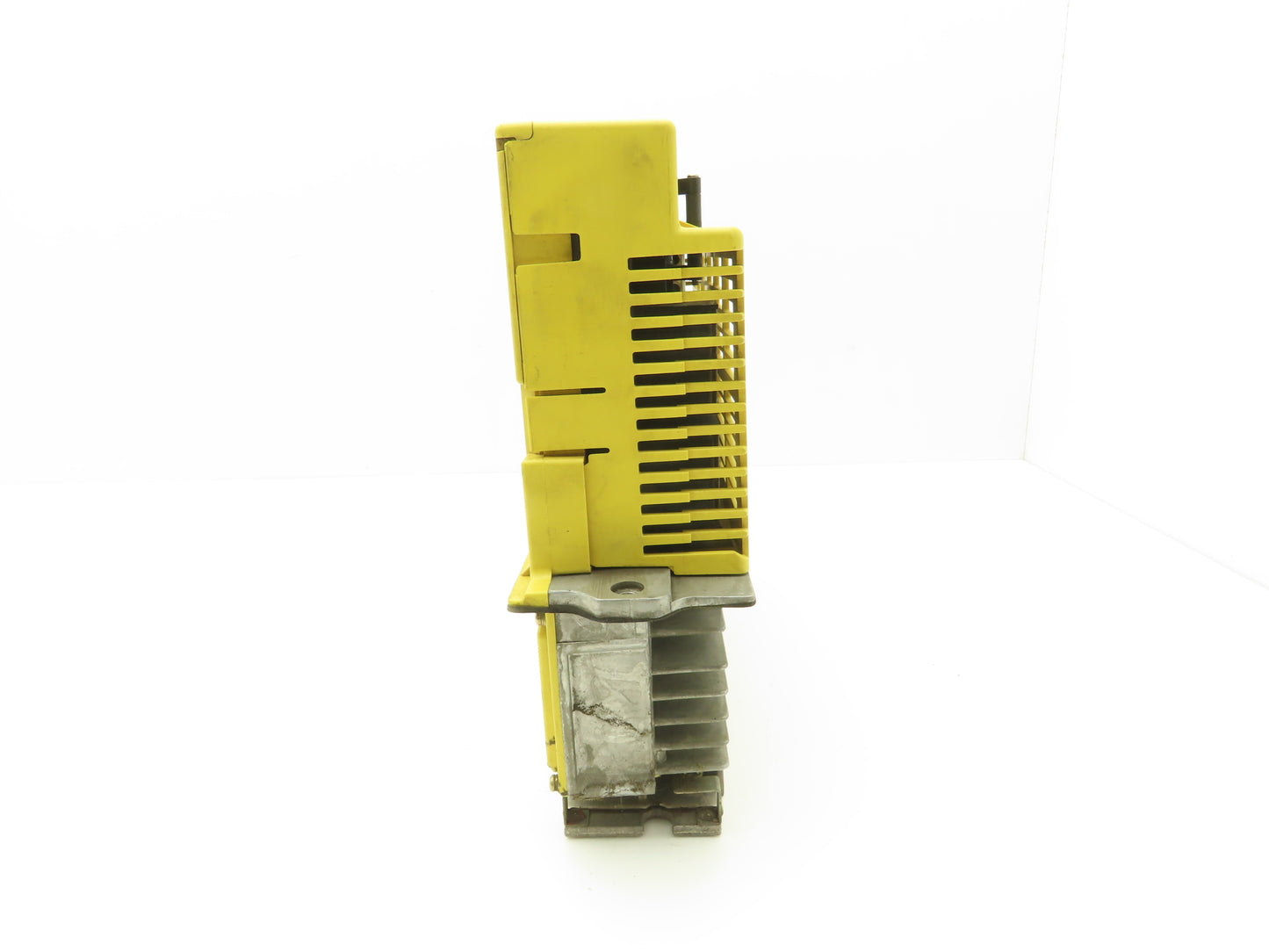 Fanuc A06B-6066-H011 Servo Drive Amplifier Module 15 Amp