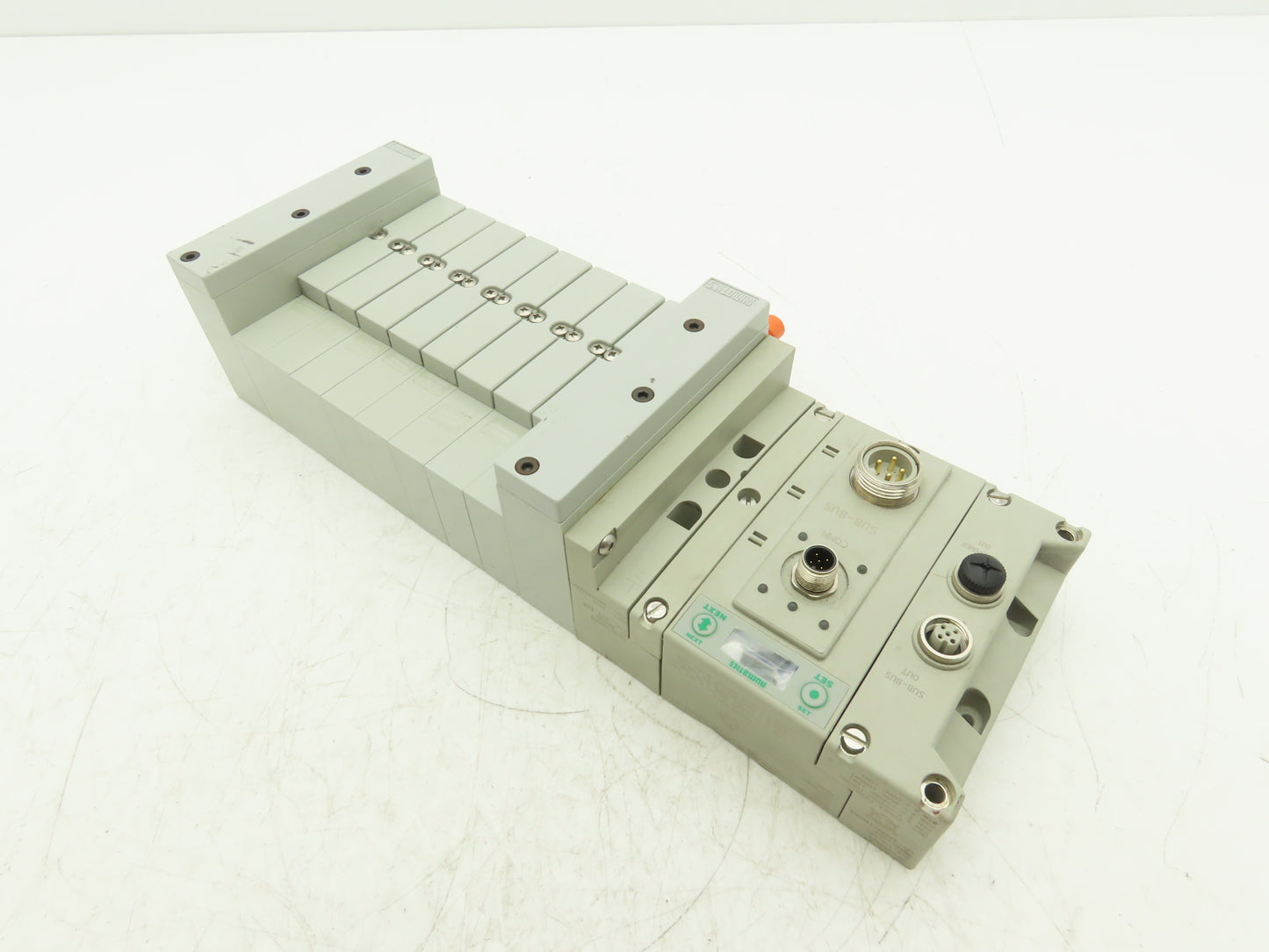 Numatics 219-828 / 240-183 8-Station G3 Valve Manifold Assembly w/Comm Sub-Bus