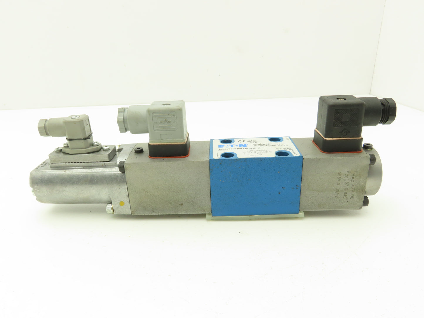 Vickers KFDG4V 3 2C20N Z M U1 H7 20 Proportional Directional Solenoid Valve