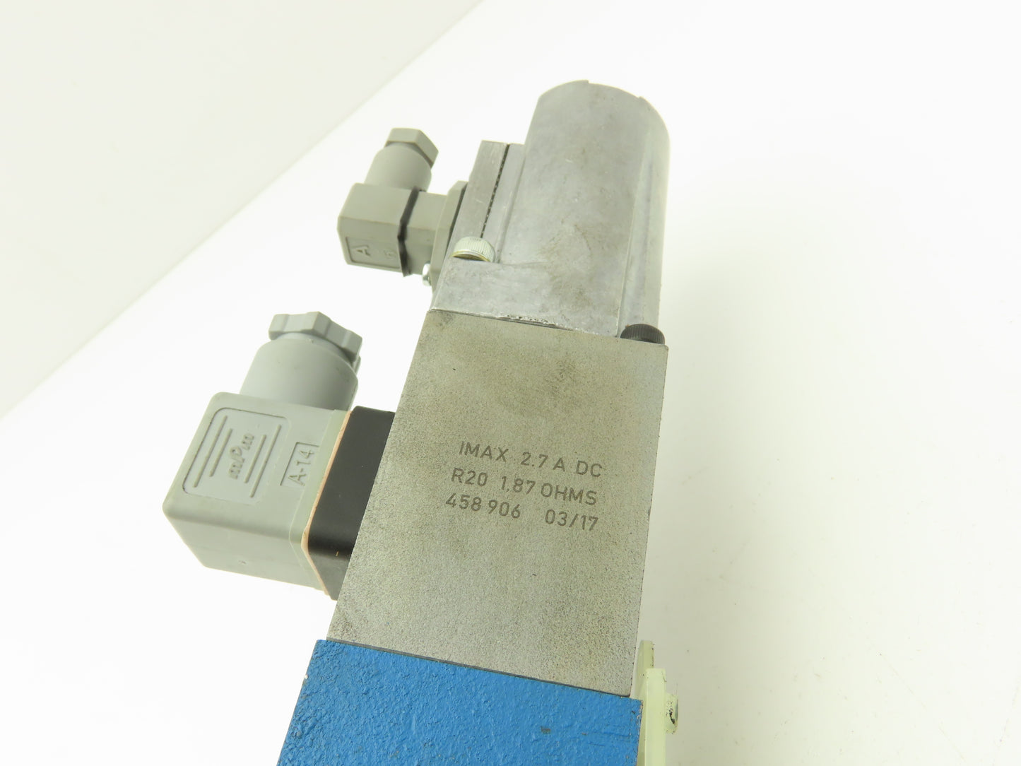 Vickers KFDG4V 3 2C20N Z M U1 H7 20 Proportional Directional Solenoid Valve