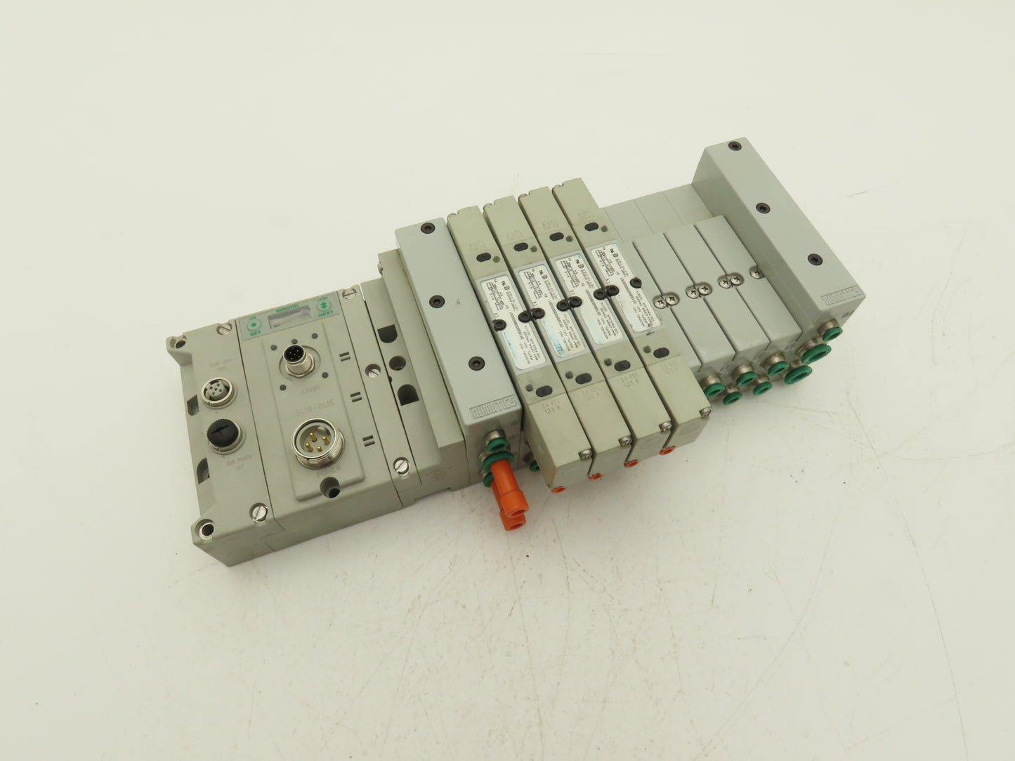 Numatics 219-828 / 240-183 8-Station G3 4-Valve Manifold Assembly w/Comm Sub-Bus