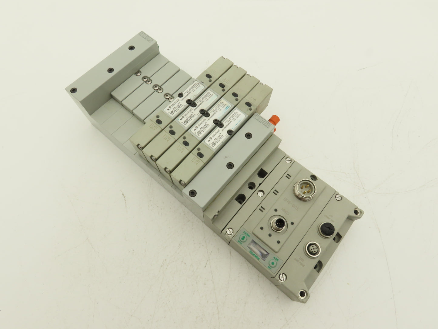 Numatics 219-828 / 240-183 8-Station G3 4-Valve Manifold Assembly w/Comm Sub-Bus