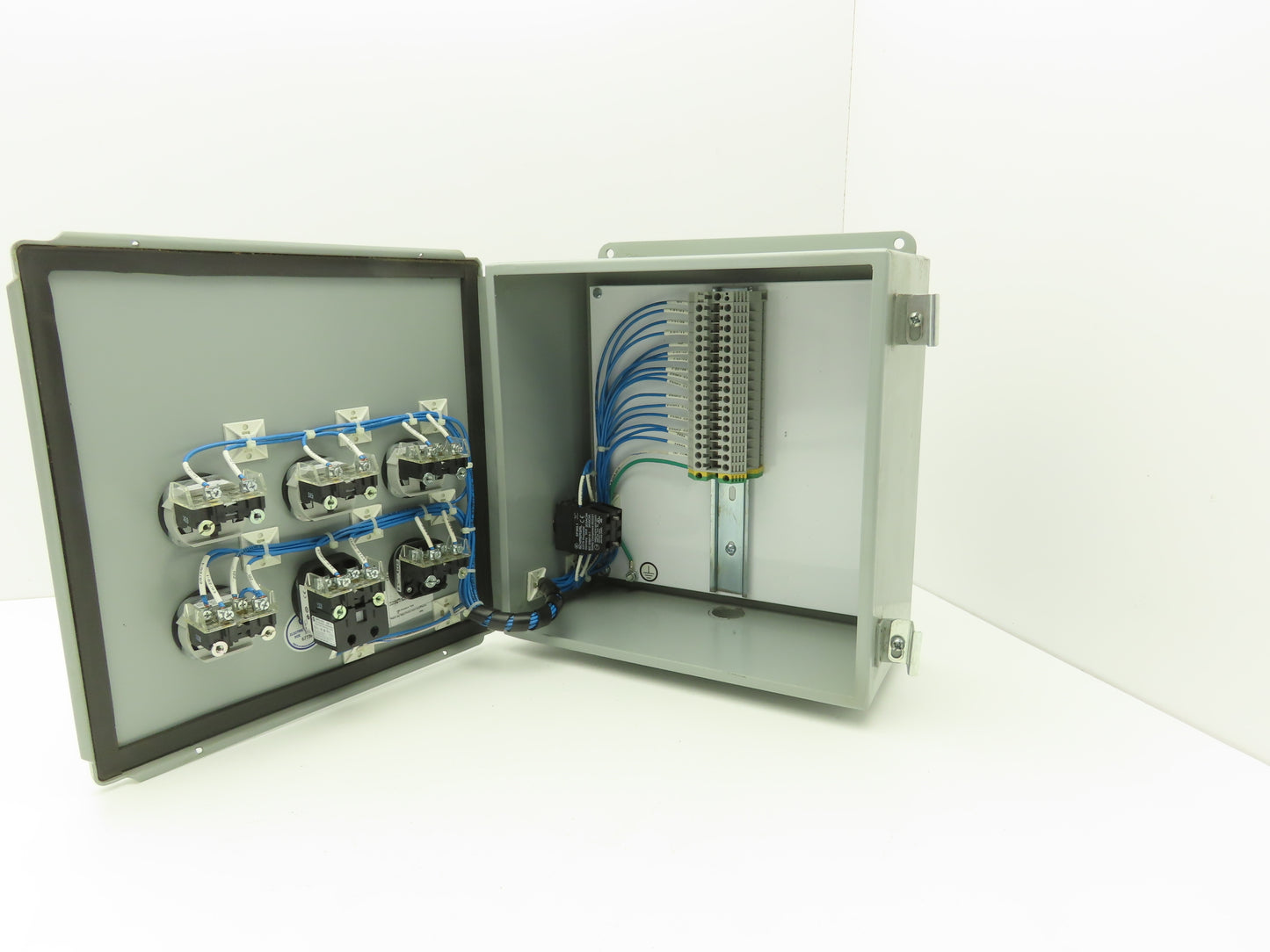 Hoffman A1212CH Electrical Enclosure J Box Assembly 12x12x6" & Switches/Buttons