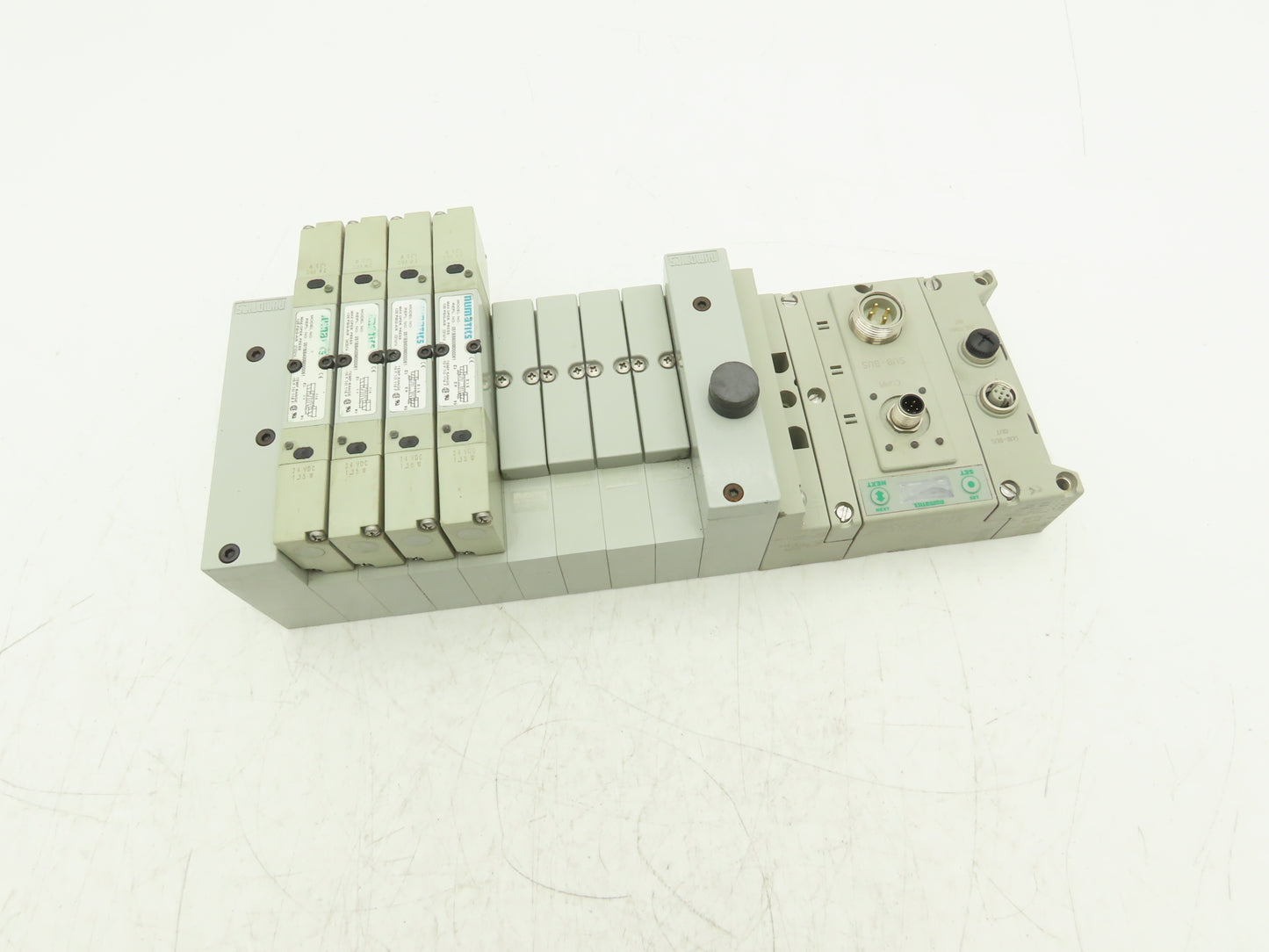 Numatics 219-828 / 240-183 8-Station G3 4-Valve Manifold Assembly w/Comm Sub-Bus