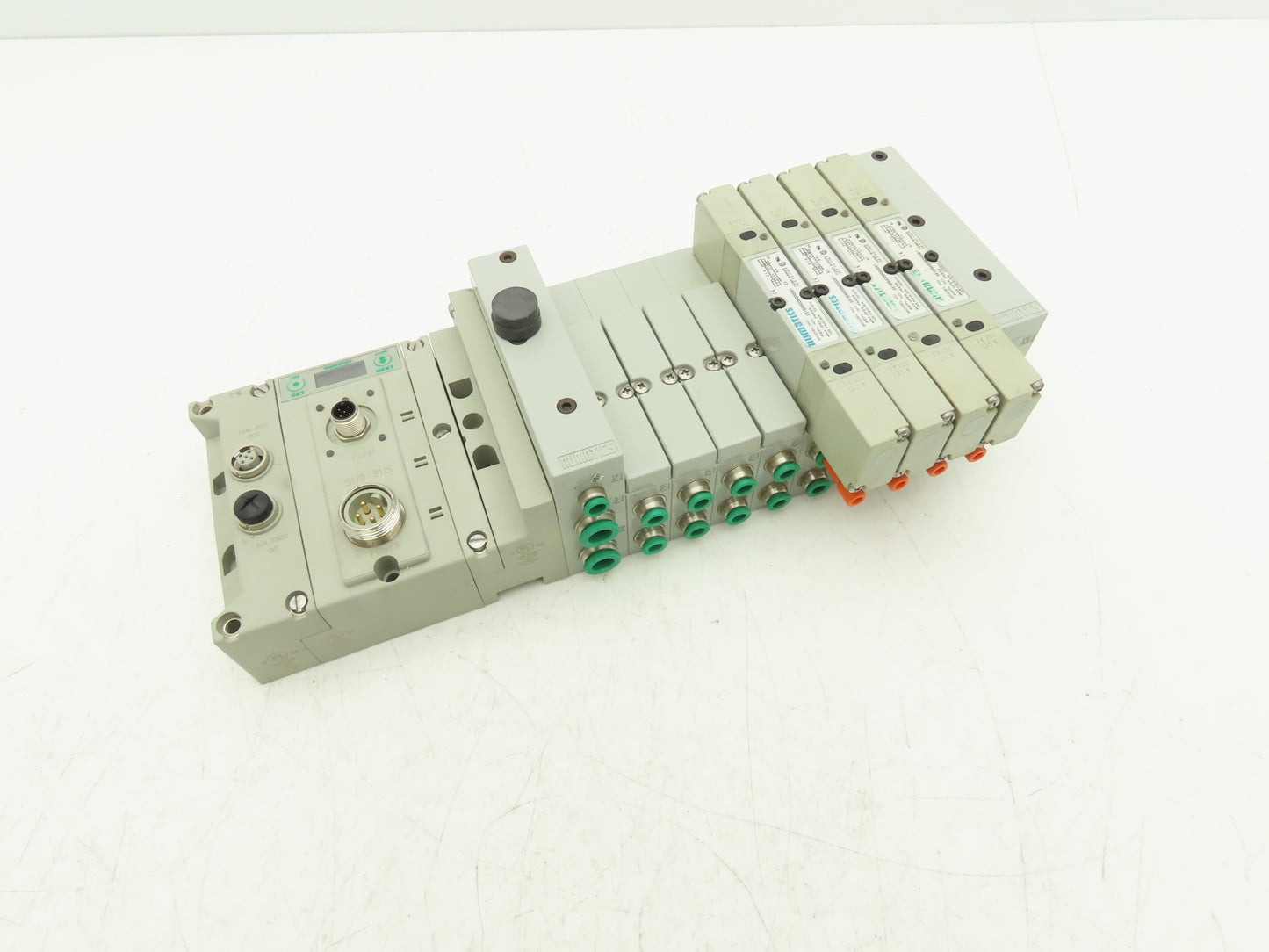 Numatics 219-828 / 240-183 8-Station G3 4-Valve Manifold Assembly w/Comm Sub-Bus