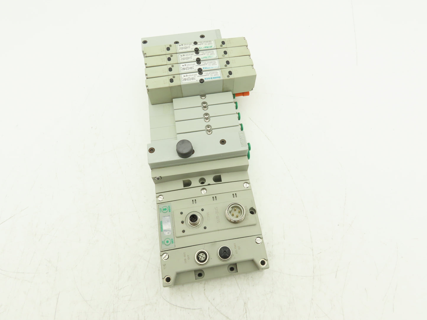 Numatics 219-828 / 240-183 8-Station G3 4-Valve Manifold Assembly w/Comm Sub-Bus