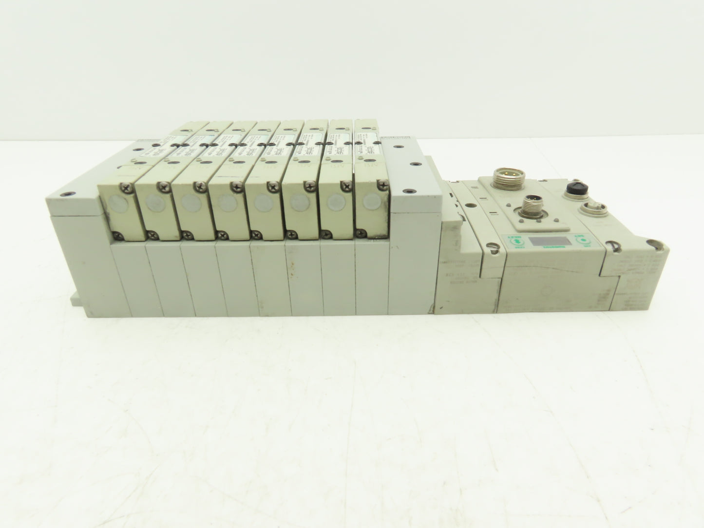 Numatics 219-828 / 240-183 8-Station G3 8-Valve Manifold Assembly w/Comm Sub-Bus