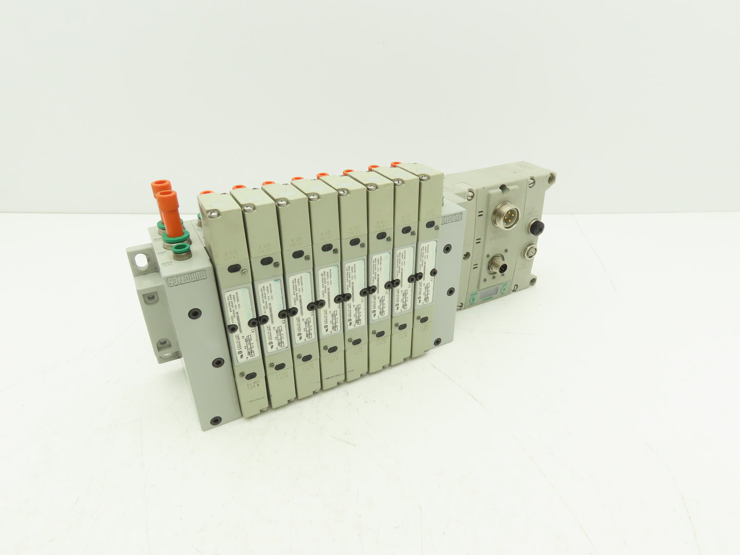Numatics 219-828 / 240-183 8-Station G3 8-Valve Manifold Assembly w/Comm Sub-Bus