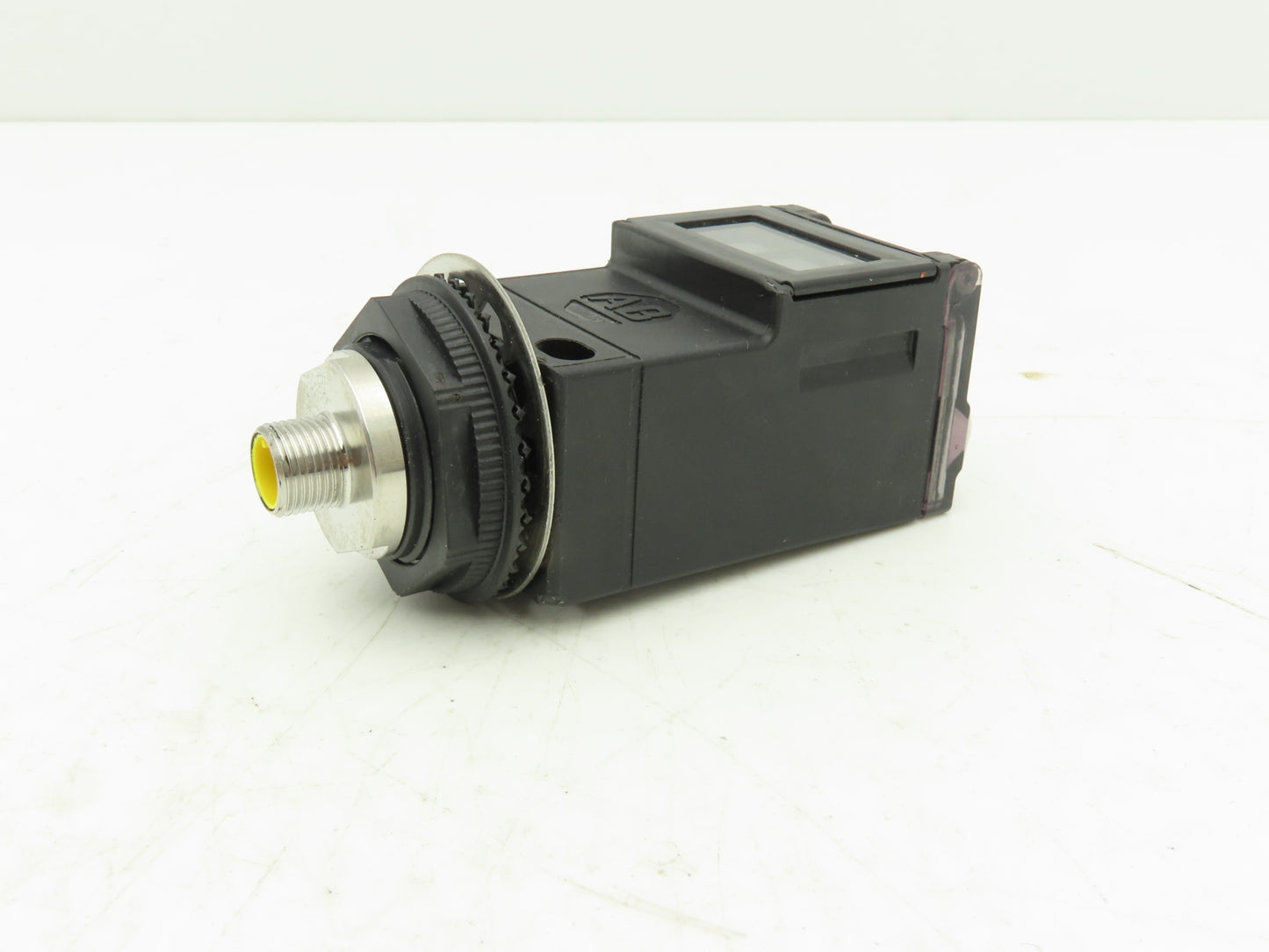 Allen Bradley 42GRU-92L0-QD Photoswitch Polar Retroreflective 10-40vdc PNP/NPN