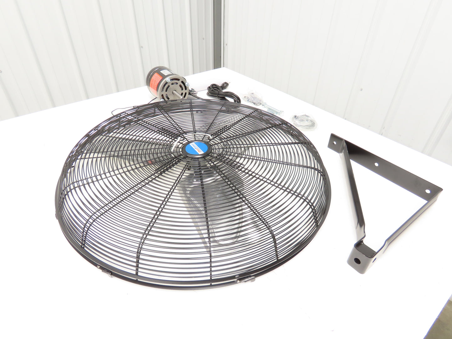 Fastenal Profitter 24" High Velocity Fan 120V 1/4 HP 3-Speed ORMADUS Commercial