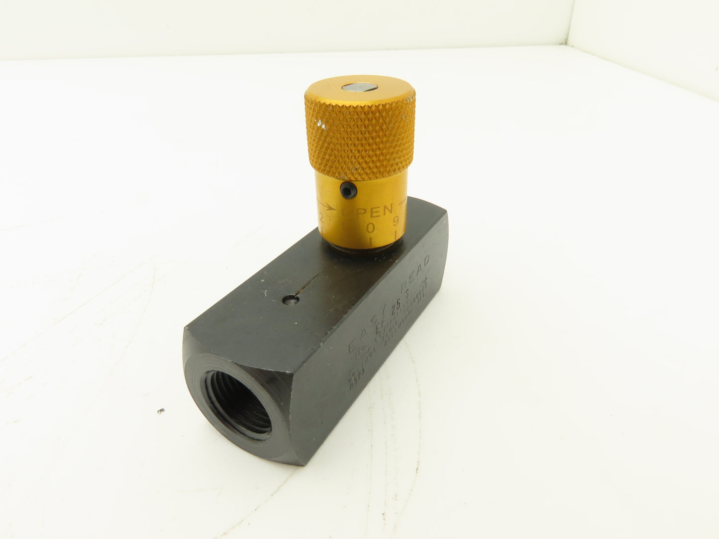 Deltrol 10120-48 EF25S 3/8" NPT Easy Read Flow Control 10GPM 5000PSI Lot of 3