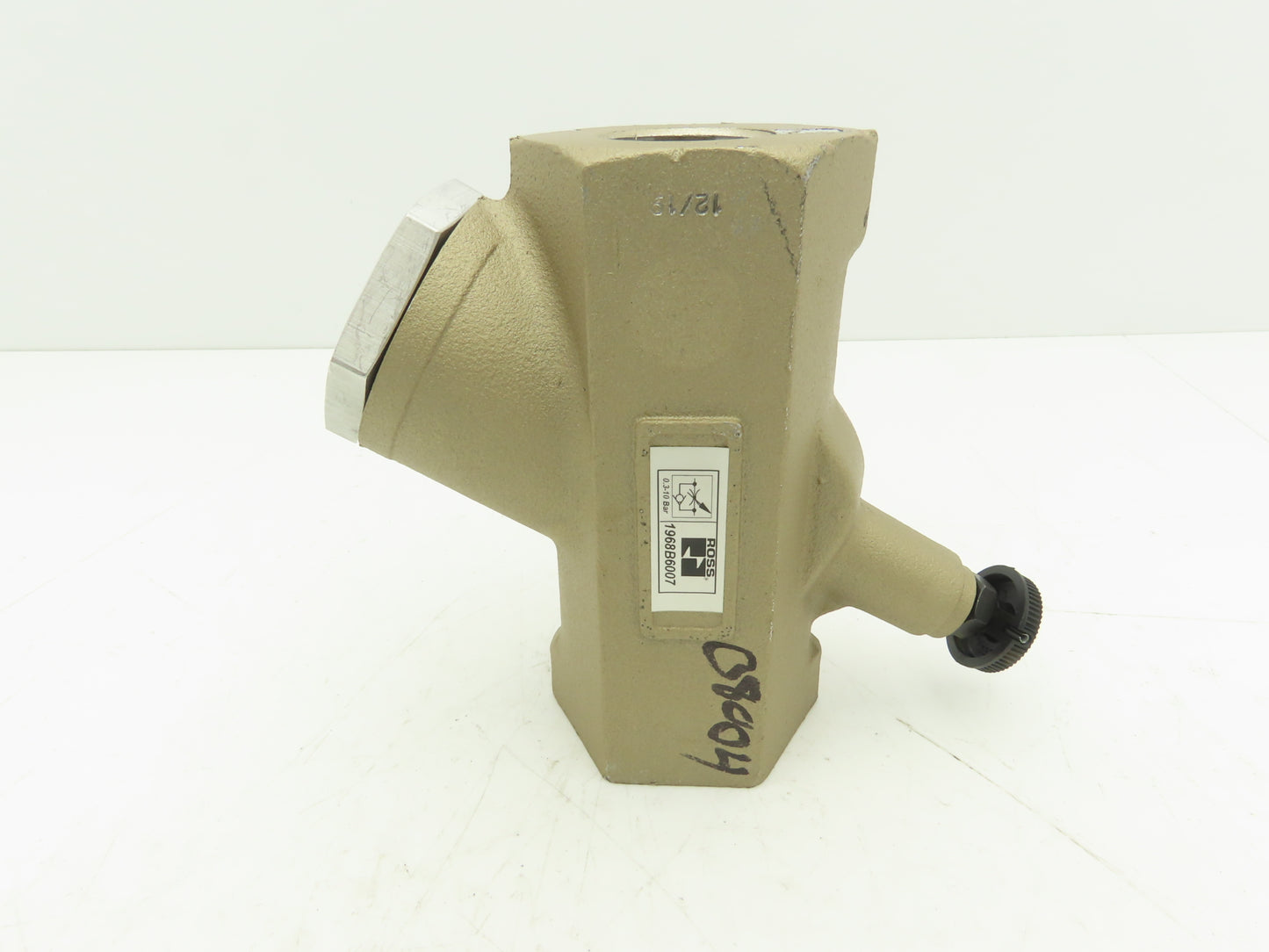 Ross 1968B6007 Pneumatic Air High Capacity Flow Control Valve 1" NPT 0.3-10 Bar