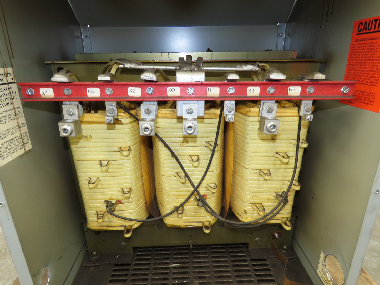 Federal Pacific T4T75E Stepdown Power Transformer 75kva 3Ph HV 480 LV 208Y/120
