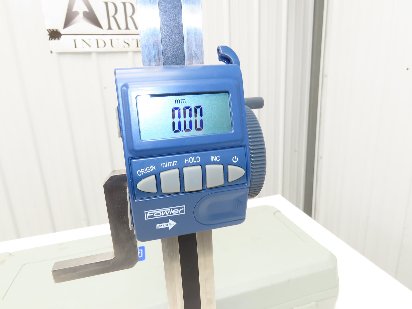 Fowler 54-175-024-1 ABS Plus Digital Z Height Gage 0-24" Range 600mm w/Case