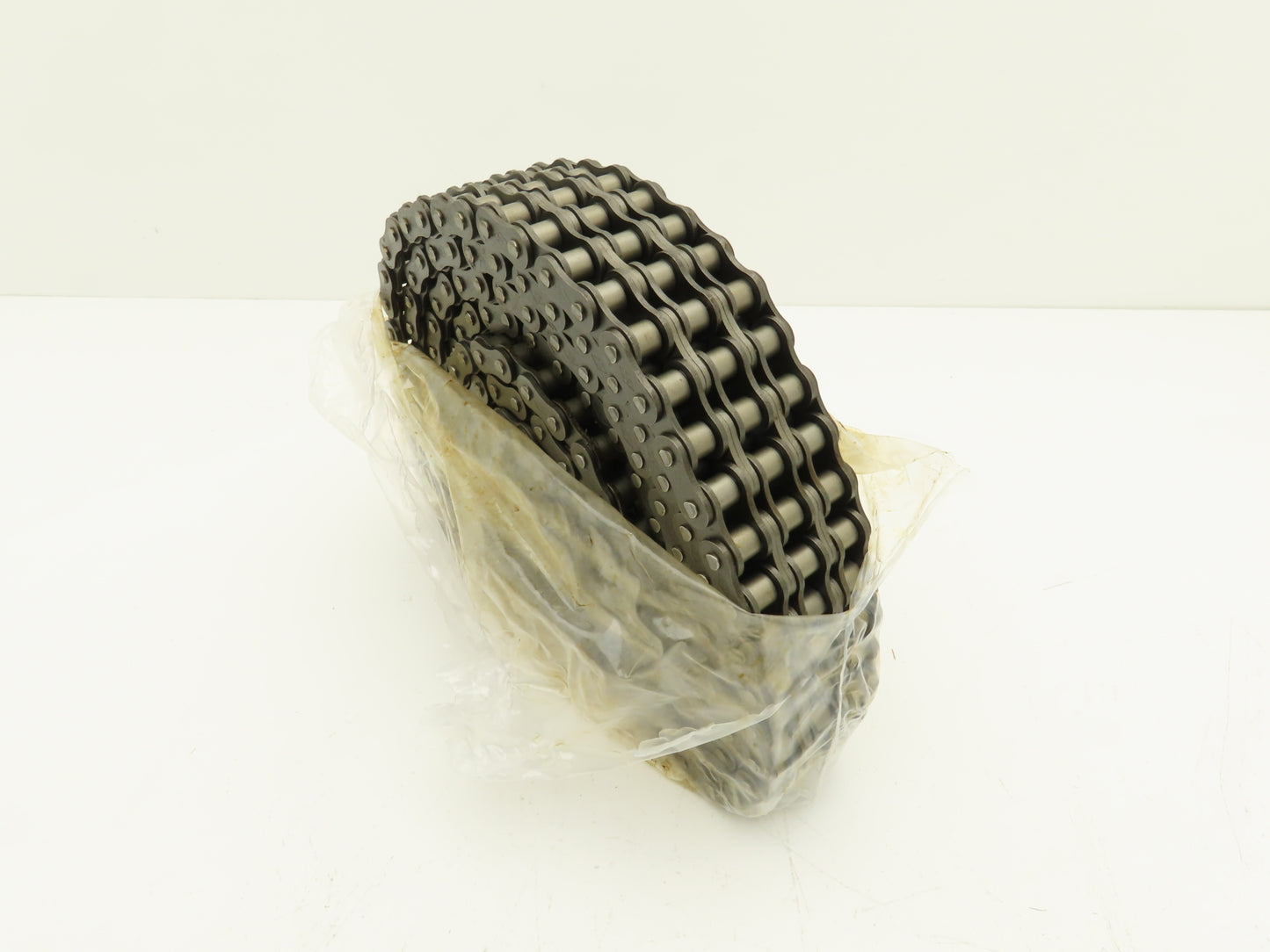 Diamond DMD-50-3R-10FT Riveted #50 Roller Chain 3 Strand 5/8" Pitch 10' Length