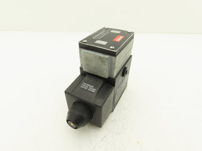 Vickers DG4S4LW-012A-B-60 Directional Control Solenoid Valve 120V 02-119576