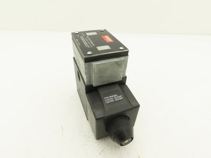 Vickers DG4S4LW-012A-B-60 Directional Control Solenoid Valve 120V 02-119576