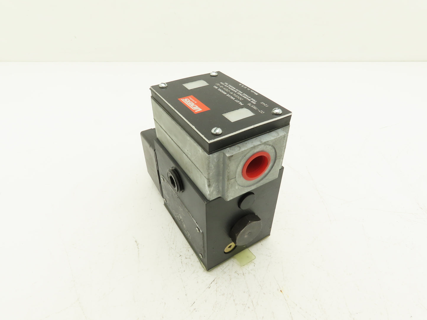 Vickers DG4S4LW-012A-B-60 Directional Control Solenoid Valve 120V 02-119576