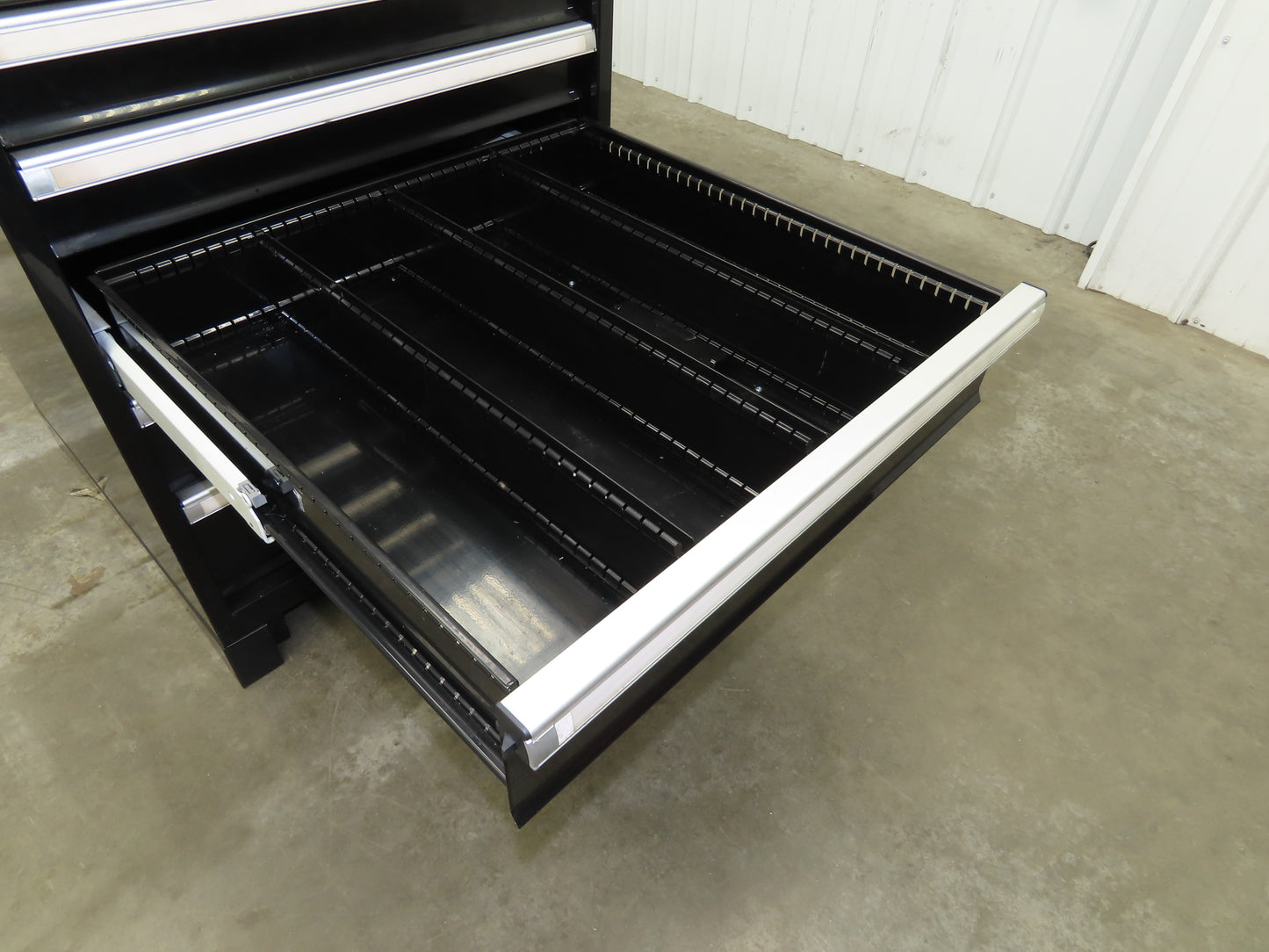 Uline Modular Steel 7 Drawer Tool Cabinet 29x29x44" Black Dividers