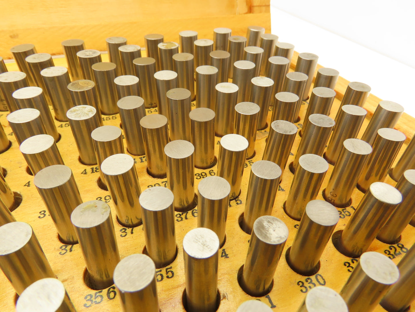 Phase II P-2 Plus Steel Pin Gage Set .251"-.500"  Complete Set Wooden Case