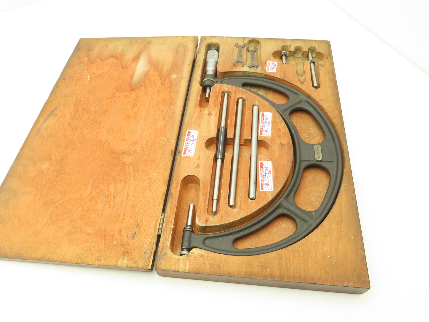 Starrett 224 Vintage Anvil Micrometer Caliper 6"-9" Outside Complete Set