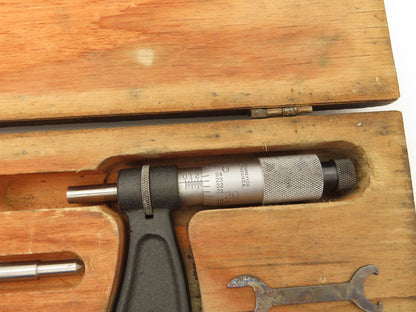 Starrett 224 Vintage Anvil Micrometer Caliper 6"-9" Outside Complete Set