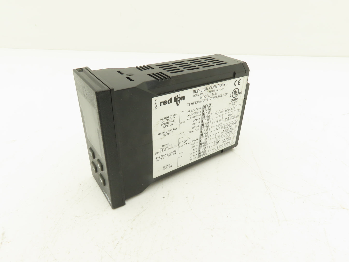 Red Lion Controls TCU00001 4.4 Digit Panel Mount Temperature Control 115/230VAC