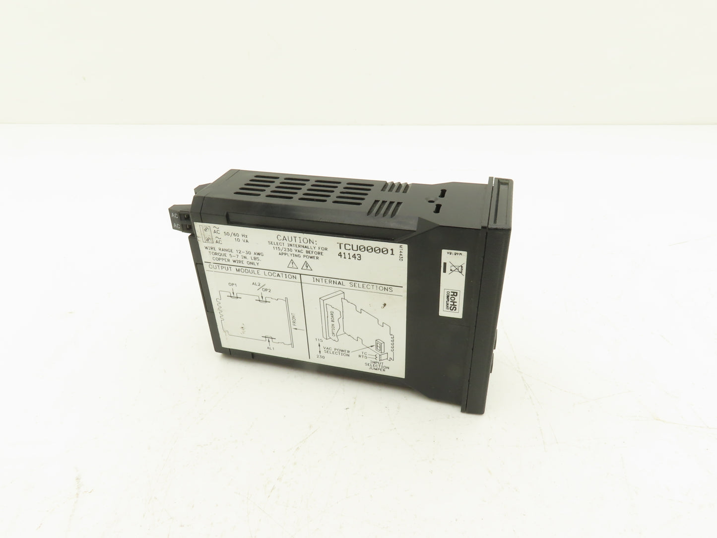 Red Lion Controls TCU00001 4.4 Digit Panel Mount Temperature Control 115/230VAC