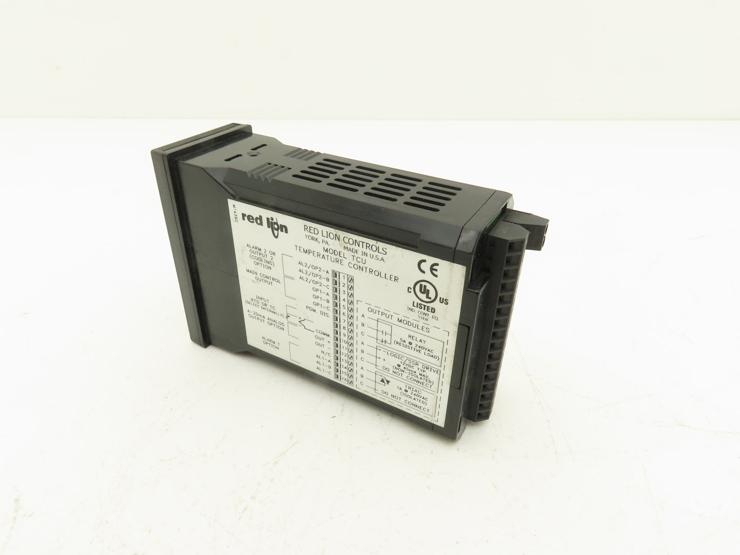 Red Lion Controls TCU00001 4.4 Digit Panel Mount Temperature Control 115/230VAC
