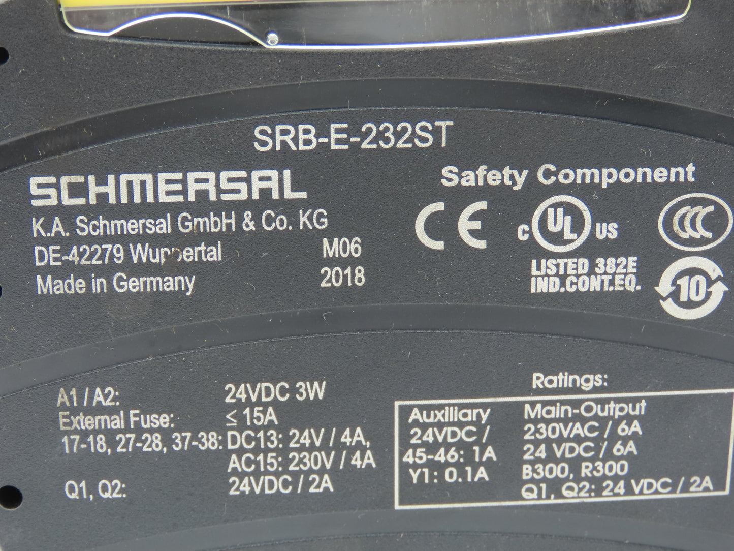 Schmersal SRB-E-232ST Safety Monitoring Module 24VDC 0-30Sec Drop-Out Delay